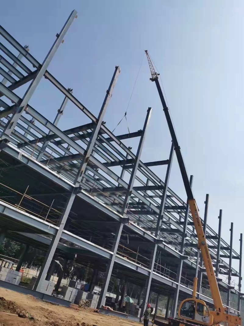 钢结构厂房：工业建筑的新星